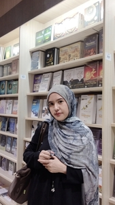 Dini Yulia Putri