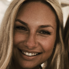 Carly
