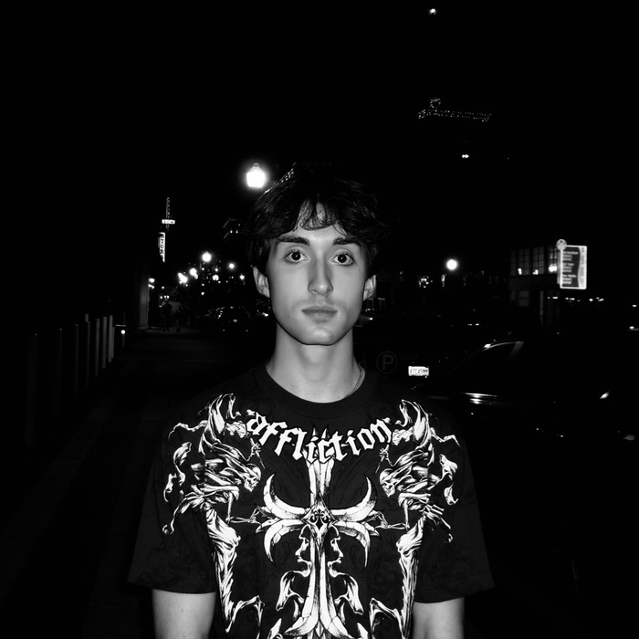 Goodreads profile picture for @riddance