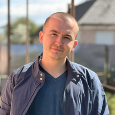 kriszti csatari