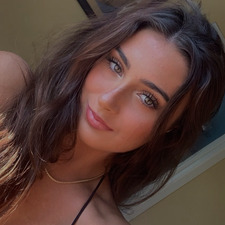 Caitlin Nell