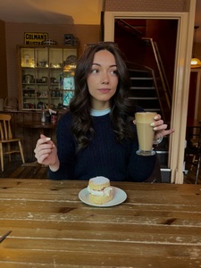 Chloe Abraham