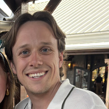 Evan Thomas