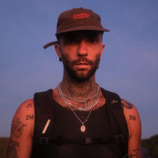 Adam Robert