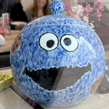 M&M