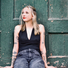 Alyssa Farris