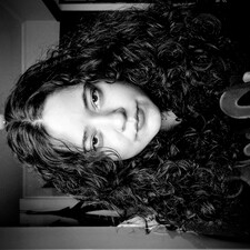 Bruna Menezes
