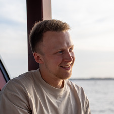 Yannik B