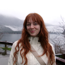 Annie Fox