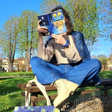 Книгоядката