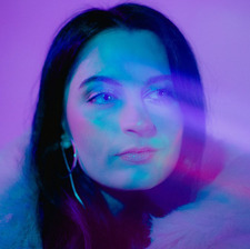 Alla