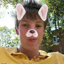 ava ☆