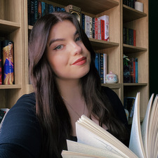 jenni (jennileighreads)