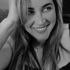 Zully - My Romantasy Bookshelf