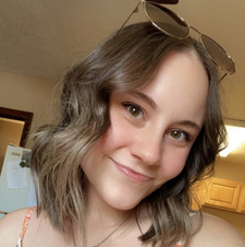 Julia Daniels