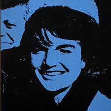 Julia ÜJ