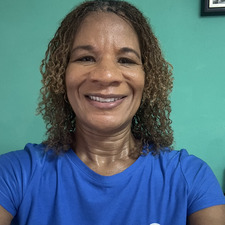 Dee Smith