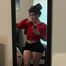 Isa Crowder