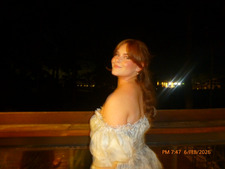sarah :)) 