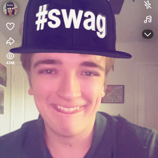 Brady Wright