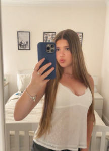 Dais