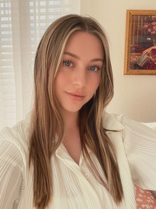 chloé ✿