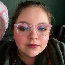 Emily ⋆ ̊ ⋆★⋆ ̊ ⋆