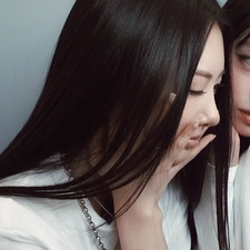 Ꮂ