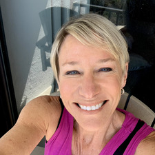 Julie Simons