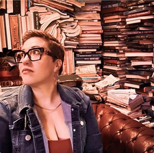 Lisa |  Read Between the Spines