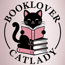 Maxine (Booklover Catlady)