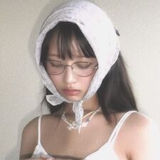 (.❛ ᴗ ❛.)