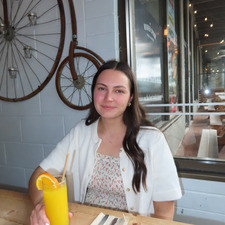 Lucy Hofer