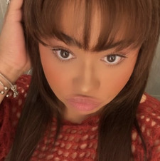 toni ‎✶༊