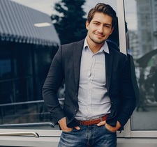 Рустам Медведев