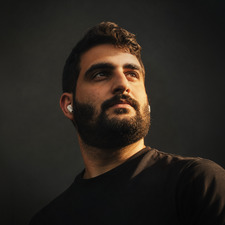 عـَمرو نزار