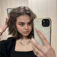 Mia
