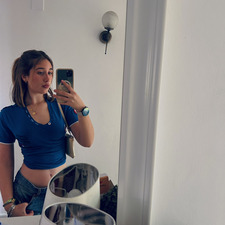 María