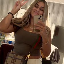 Raquel Exclusa