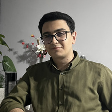 akif
