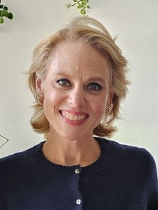 Sarah 