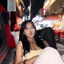 elle ✨