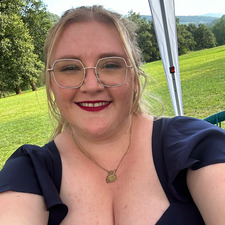 Ashley W