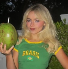 nastka ౨ৎ