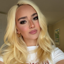 Avery Janutolo