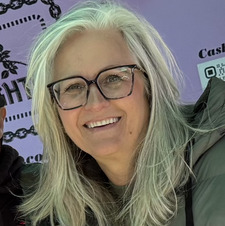 SuzanneG