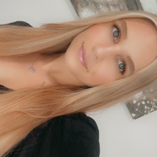 Nikki Rieff