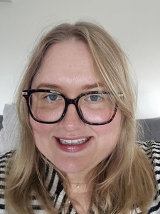 Claire Eng