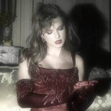Amelie L