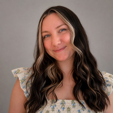 Jasmine Thomas